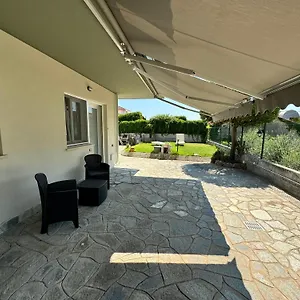 L'11 Guest house
